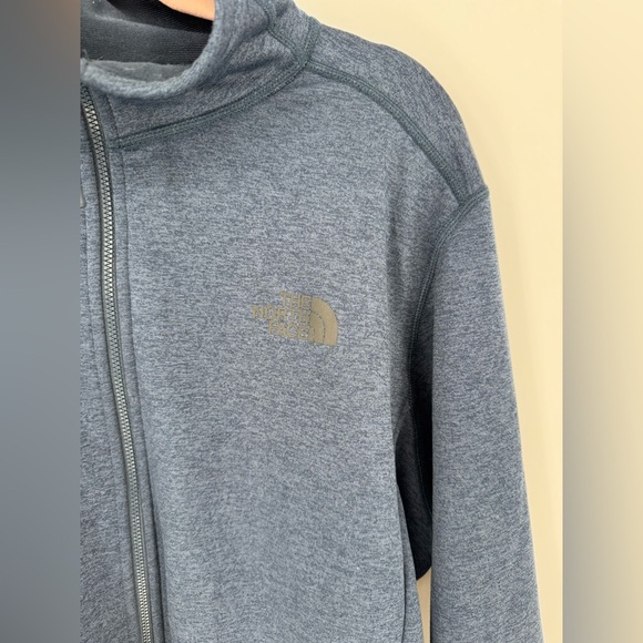 The North Face® Ladies’ Plus Size Skyline Full-Zip Fleece Jacket - Picture 4 of 14